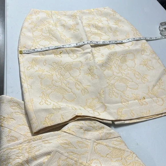 Kay Unger Two PCS Elegant Suite. NWT - Picture 12 of 16